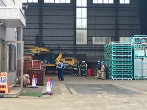 【速報】「工場でドラム缶が爆発」と通報　切断作業中の６０代男性がけが　仙台・宮城野区