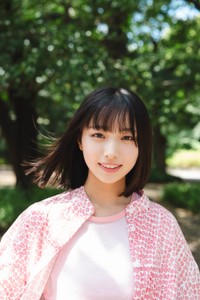 大野愛実さんが登場した「B.L.T.2025年10月号」（東京ニュース通信社刊）撮影／前康輔