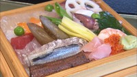 表にはたっぷりの卵、ひっくり返すと魚介ぎっしり　岡山伝統の「返し寿司」を現代風にアレンジ