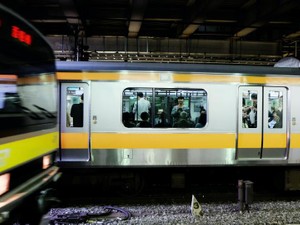 深刻な日本の少子高齢化問題。「海外移住」という選択が頭をよぎった