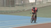 男子1kmタイムトライアルで優勝した松尾泰成選手