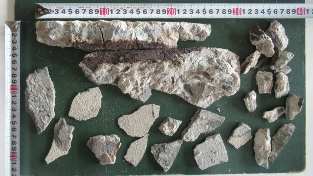 県営住宅の階段踊り場でコンクリート片が落下　周辺を立ち入り禁止に　岡山・倉敷市