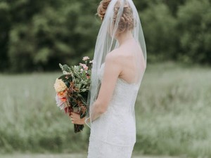 「ありがとう」を父に伝えるには、結婚式の「手紙」という言い訳が必要だ