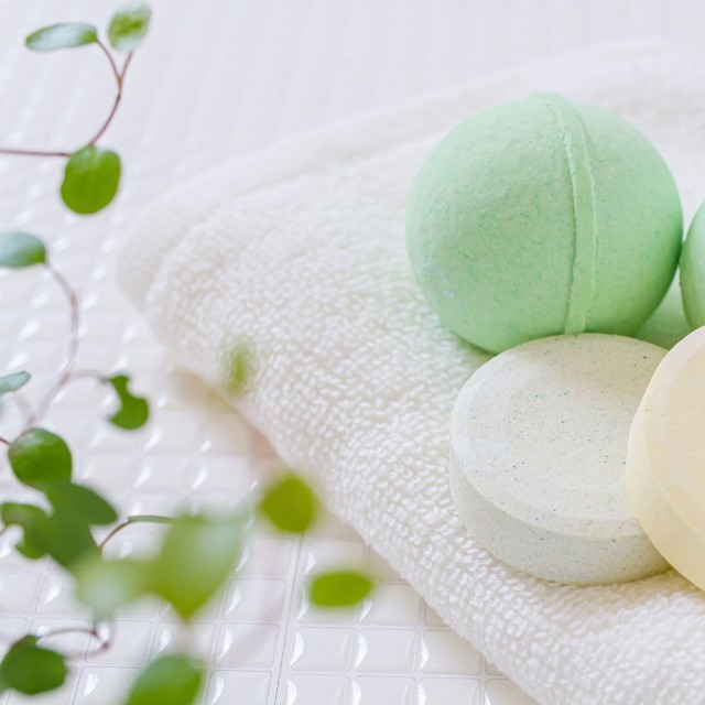 バスボム　※この画像はイメージです（shironagasukujira/stock.adobe.com）