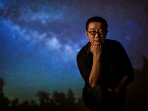 「三体」劉慈欣さん　発電所技術者からSF作家へ、神秘の宇宙を愛し続けて