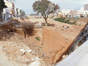 スペイン・バレンシアを襲った未曽有の大洪水、連携欠いた中央政府と地方に怒る住民