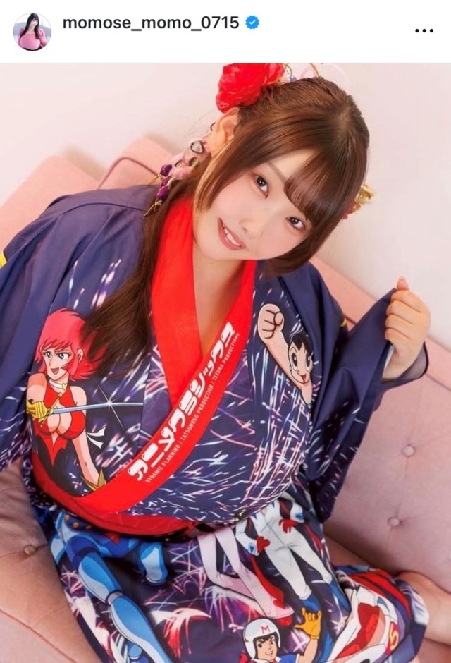 ももせももインスタグラム(@momose_momo_0715)より