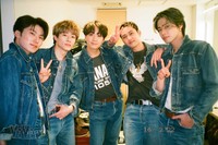 「まるごと1冊コムドット」（講談社）の発売が決まった人気ユーチューバー・コムドット　