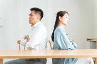 約5人に1人が「熟年離婚したいと思う」　※画像はイメージです（ponta1414/stock.adobe.com）