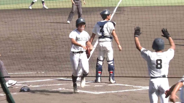 【速報】夏の甲子園　岡山学芸館が小技絡めた7得点で鳥取城北に逆転勝利　エース田路は粘りの投球で9回途中3失点