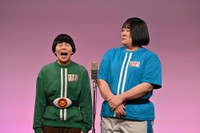 「M-1グランプリ2025」準決勝に出場したヨネダ2000・誠（左）と愛ⓒM-1グランプリ事務局