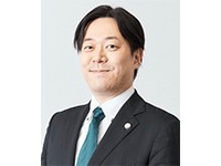 星野 泰志