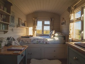 自分とうまく付き合うことも、大人の女性。ピルは「甘え」じゃない