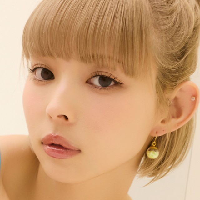 最上もが(C)光文社/週刊FLASH 写真◎217...NINA