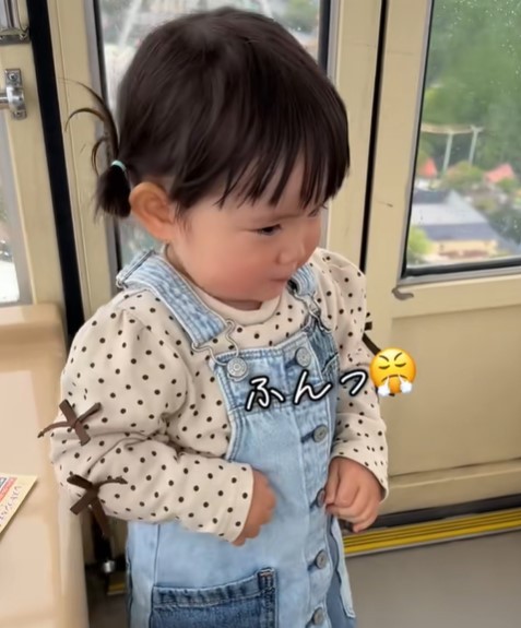 「パパ」って言わないもん！「ふんっ！」（提供：＠ekuchan12さん）