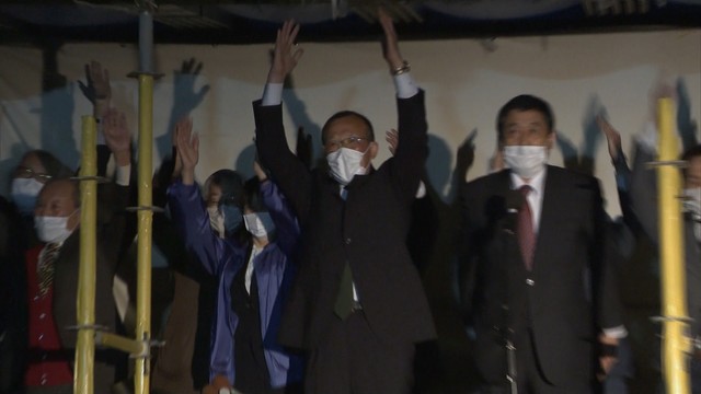 三つどもえになった笠岡市長選挙　現職の小林さんが再選果たす　岡山