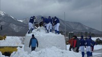 約50トンの雪を使った巨大かまくらも　「ひるぜん雪恋まつり」の準備始まる　岡山・真庭市