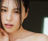 『BOMB』8月号に登場する相楽伊織