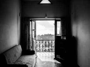 あまりに息苦しい夏。恋人との3年間の終止符を前に向きうべきこと