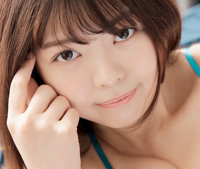 小日向ゆり4thイメージDVD「ぷるぷるゆりぴ」（ラインコミュニケーションズ）