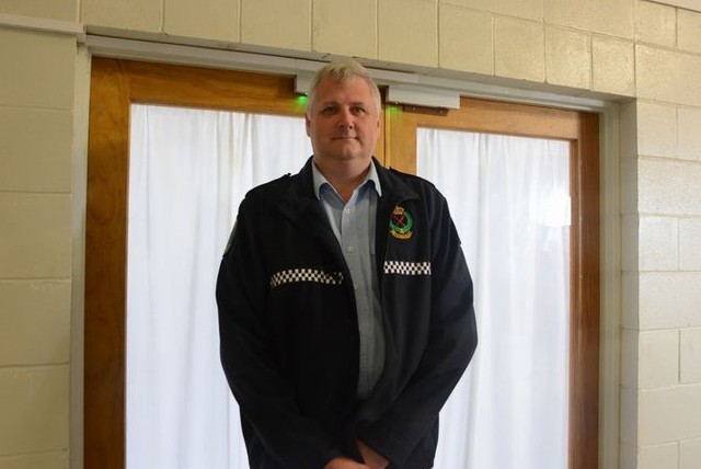 ニウエの警察署長、ティモシー・ウィルソンさん。実はアメリカ人で、地元ワシントン州などで長年警察官を務めた経験がある