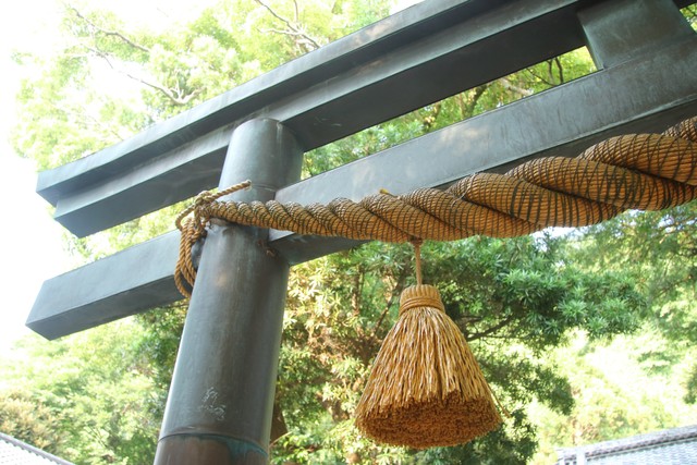 神社（画像はイメージ＝acchity/stock.adobe.com）