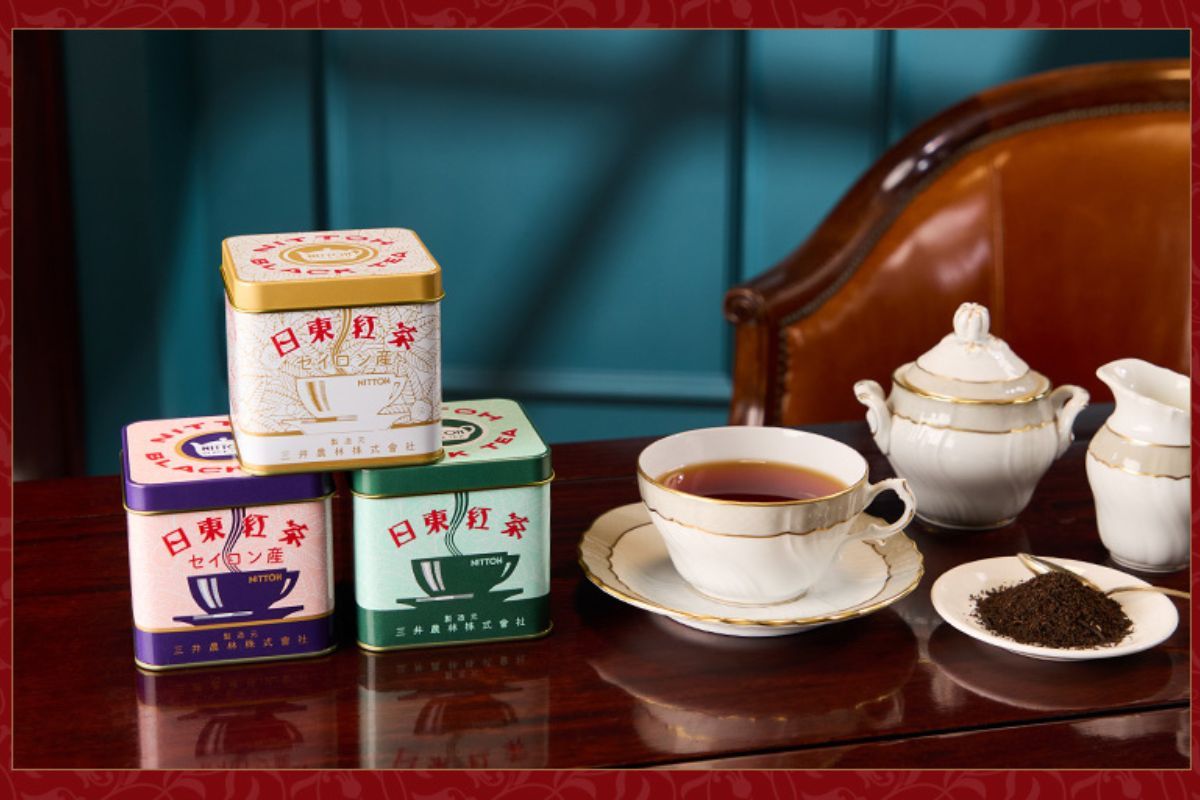 レトロでかわいい」日東紅茶が100周年！ 昭和の「青缶・紫缶・白缶」が