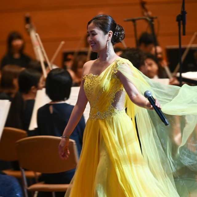 第二の故郷・タイでのコンサートにも出演し、充実した2025年を送った新妻さん（Instagramより）