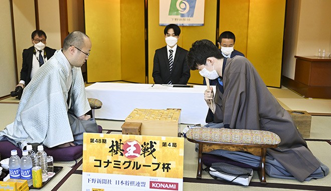 Fujii Sota se torna o mais jovem jogador de shogi a conquistar 6 grandes  títulos – Conexão Marília