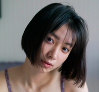 「藤﨑ゆみあファースト写真集（仮）」（東京ニュース通信社刊）