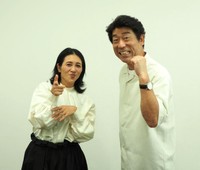 ミラクルひかる（左）と原口あきまさ