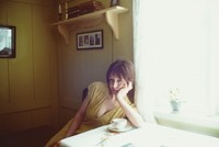 長濱ねるセカンド写真集先行カット（撮影：高橋ヨーコ ©講談社）