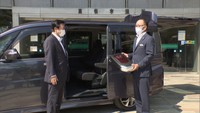 自動車販売店が感染者の搬送用車両を高松市に無償貸し出し　車内には新型コロナ対策の仕切りも