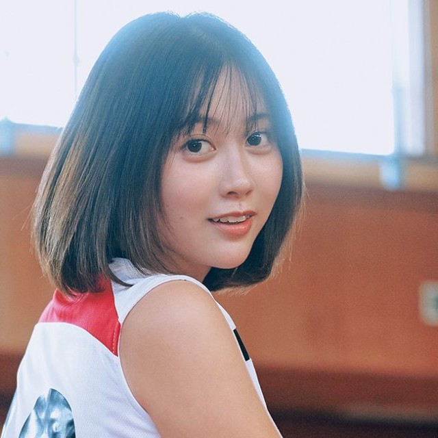あゆの「週刊SPA! 」(扶桑社)5月19日号より＝撮影／岡本武志 ヘアメイク／市嶋あかね スタイリング／田中あゆ美