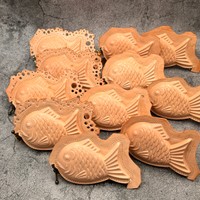 代表作の一つ、「育てる革たい焼き」（提供：Leather Kakeiさん）