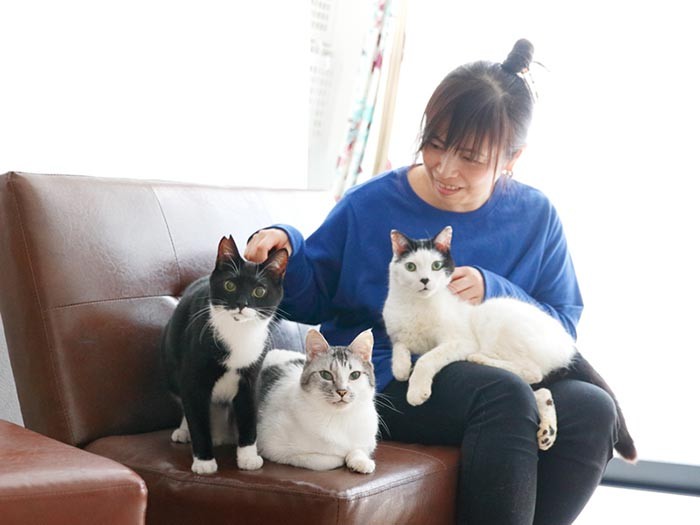 集合―！と言って家族写真を撮れる確率も低いのだが、この日はバッチリ。ほんと仲良しだなぁー。