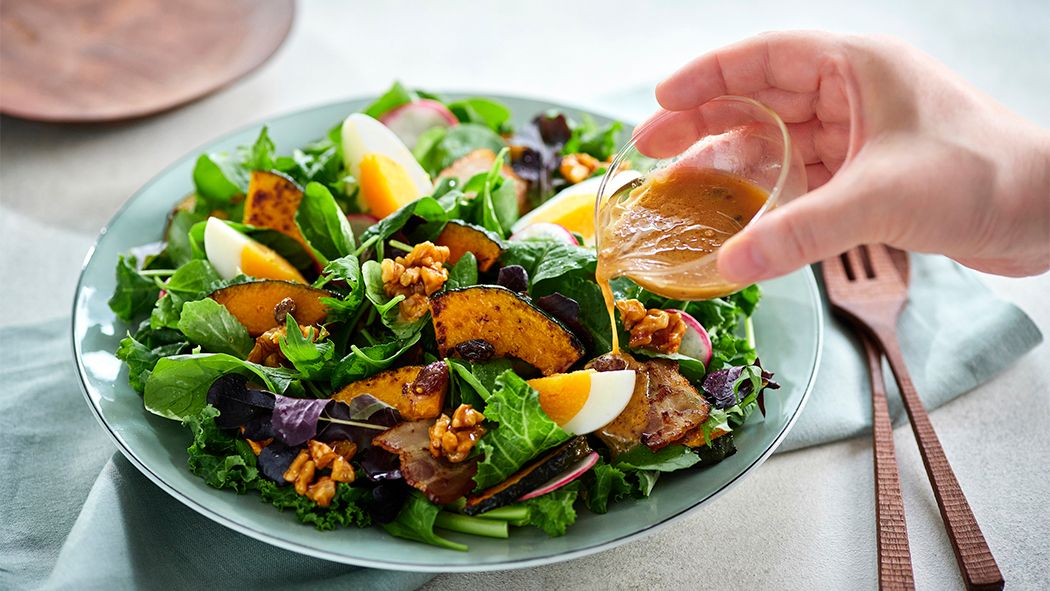 サラダのマンネリ化に終止符！<br>デパ地下スイーツの名店とコラボした、<br>サラダミールキット『ISETAN SALAD KIT』が誕生。