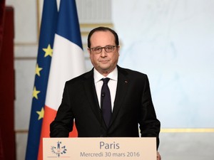 社会党は右派の考え取り入れ価値観失った