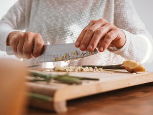 具材たっぷり豪華な祖母の焼きそば。あの幸福感はずっと忘れない