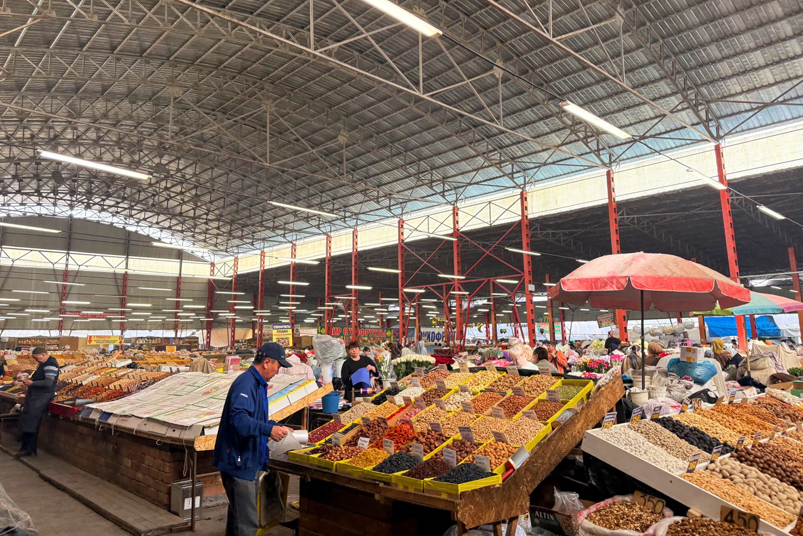 オシュバザール