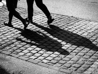 【厳選】彼の言葉で知った私の裏切り。恋人のためにほかの男と過ごした私の思い。6月に読まれたエッセイ