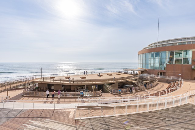 2023年3月に新設された屋外エリア「オーシャンテラス」（「アクアワールド茨城県大洗水族館」提供）