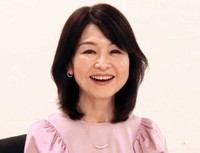辛島美登里＝2024年