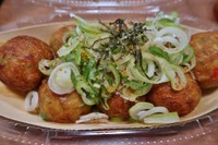 たこ焼きの行方は！？（photoACより「チョコクロ」さん撮影、イメージ画像）