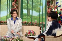 「徹子の部屋」    黒柳徹子(右)、新浜レオン＝テレビ朝日提供
