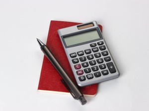 計画通り貯蓄できたときの達成感。幸せのために毎夜向き合う家計簿