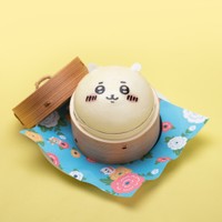 ちいかわ肉まん（660円）　(C)nagano / chiikawa committee