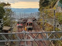 須磨浦公園駅の引き込み線に入る阪神電車