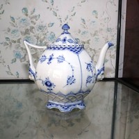 ロイヤルコペンハーゲンのティーポット