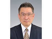 眞鍋 泰治